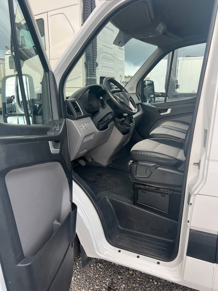 Hyundai H350 Kasten Kasten L3H2 Profi Kurz / Hoch - Furgón: foto 3 Hyundai H350 Kasten Kasten L3H2 Profi Kurz / Hoch - Furgón: foto 3