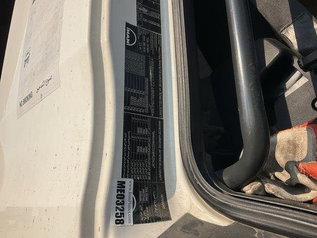 MAN TGA33.360 - Camión de basura: foto 5 MAN TGA33.360 - Camión de basura: foto 5