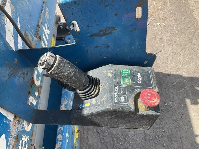 Plataforma de tijeras Genie GS1932: foto 9