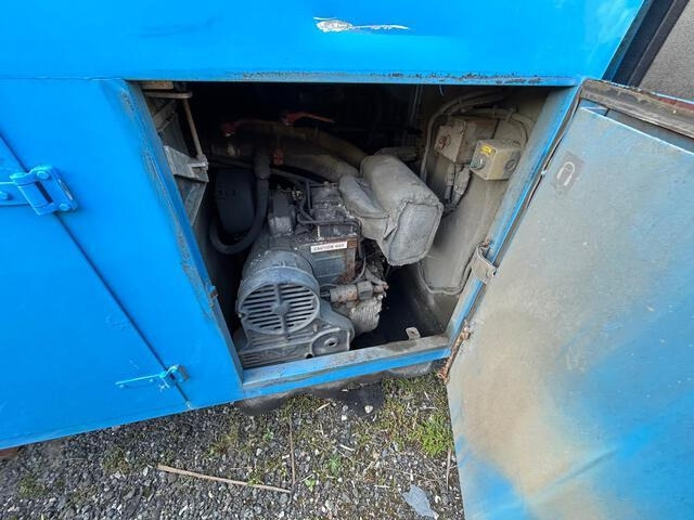 Camión grúa Volvo FL10: foto 18 Camión grúa Volvo FL10: foto 18