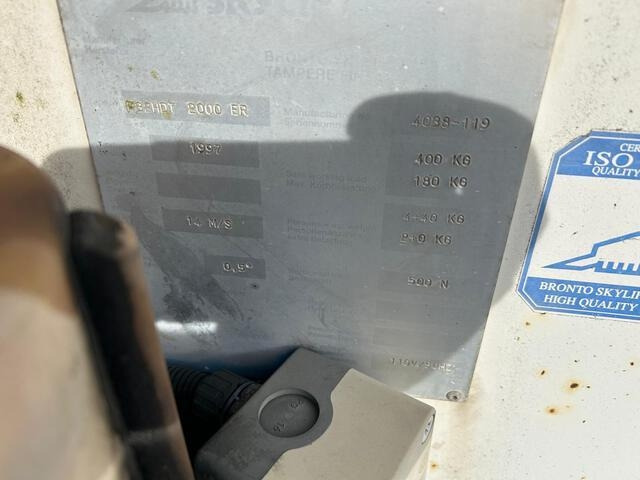 Camión grúa Volvo FL10: foto 6 Camión grúa Volvo FL10: foto 6