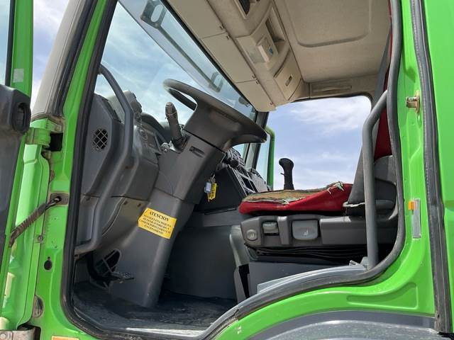Camión grúa Iveco Trakker 380: foto 15