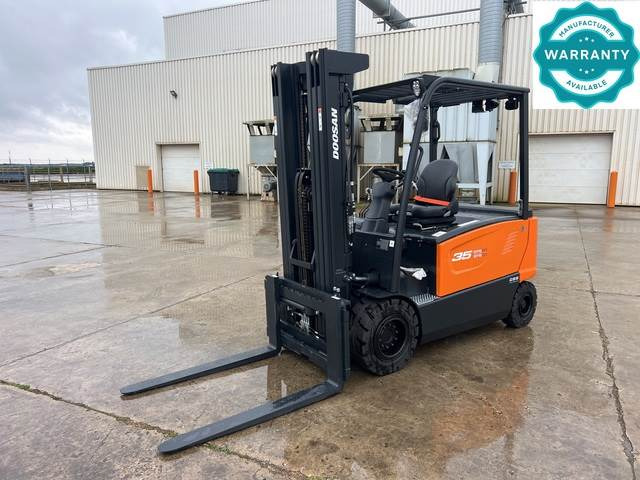 Doosan B35X-7 PLUS - Carretilla elevadora eléctrica: foto 1 Doosan B35X-7 PLUS - Carretilla elevadora eléctrica: foto 1