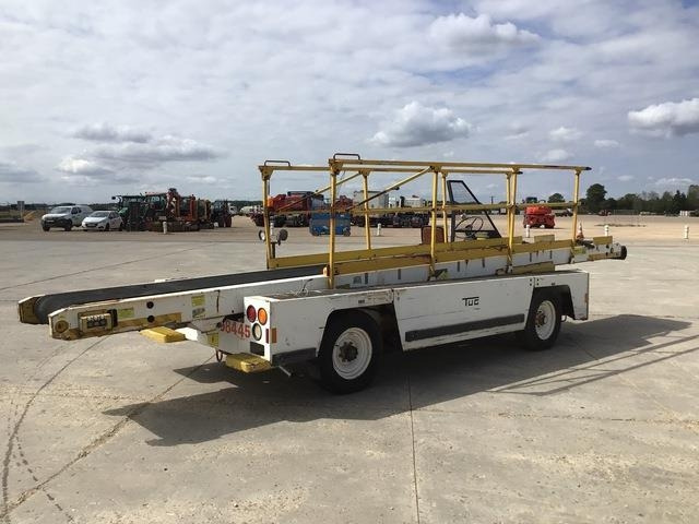 Tug T660-1 - Cargadora de banda: foto 3 Tug T660-1 - Cargadora de banda: foto 3