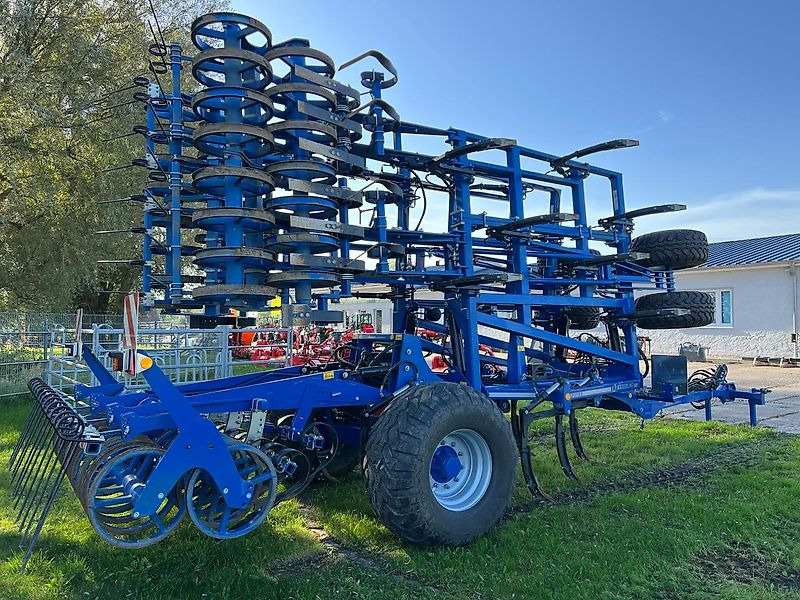 Köckerling Vector 620/460 hydraulische Steinsicherung - Cultivador: foto 1 Köckerling Vector 620/460 hydraulische Steinsicherung - Cultivador: foto 1
