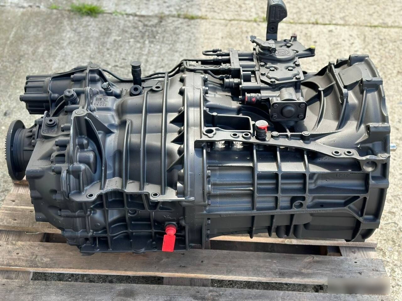 MAN 16 S 2530 TO MAN - Caja de cambios para Camión: foto 3 MAN 16 S 2530 TO MAN - Caja de cambios para Camión: foto 3