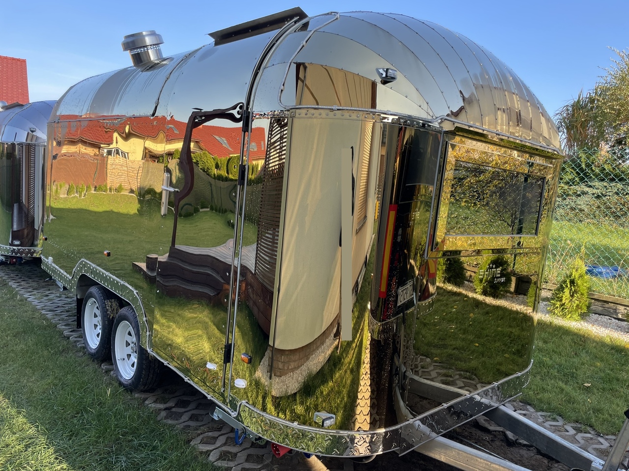 SHINE Summer S GOLD - Remolque venta ambulante: foto 1 SHINE Summer S GOLD - Remolque venta ambulante: foto 1