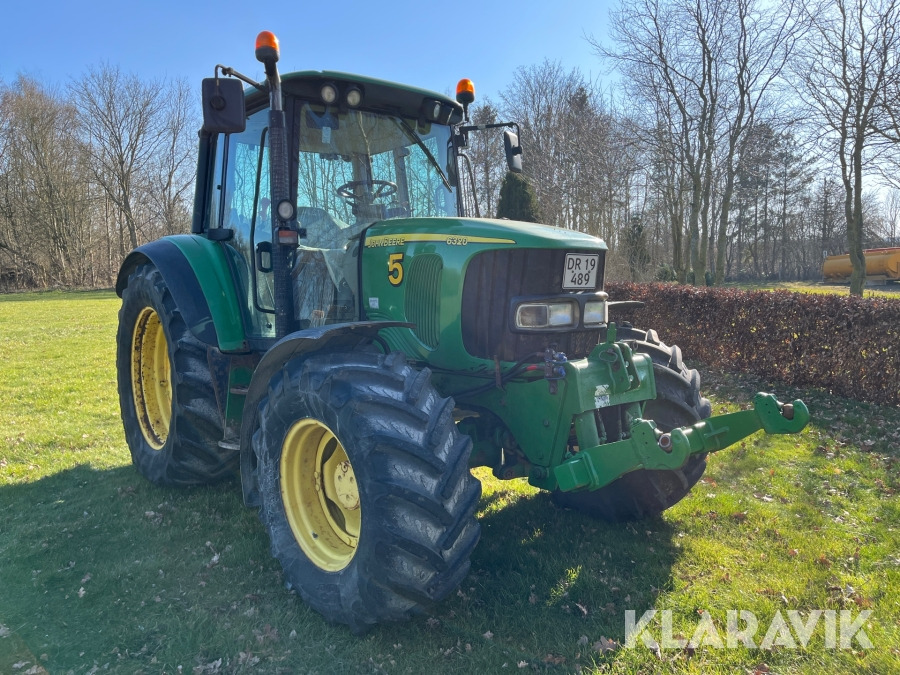 Traktor John Deere 6320 M med frontlift - Tractor: foto 4 Traktor John Deere 6320 M med frontlift - Tractor: foto 4