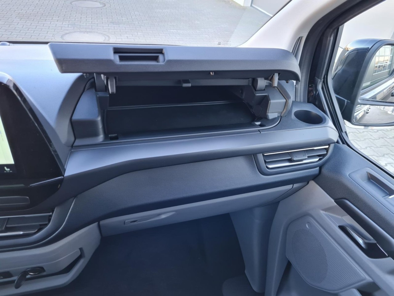 Furgoneta combi Ford Tourneo Custom 320 L1 AG Titanium X AHK LED NAVI 2X SCHIEBE: foto 19