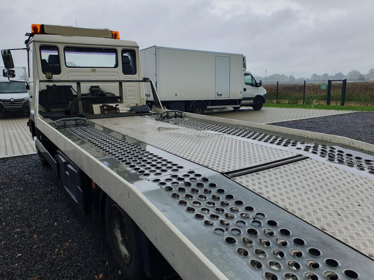 Man LE 8.180 Autotransporter evtl. mit Anhänger - Camión portavehículos: foto 5 Man LE 8.180 Autotransporter evtl. mit Anhänger - Camión portavehículos: foto 5