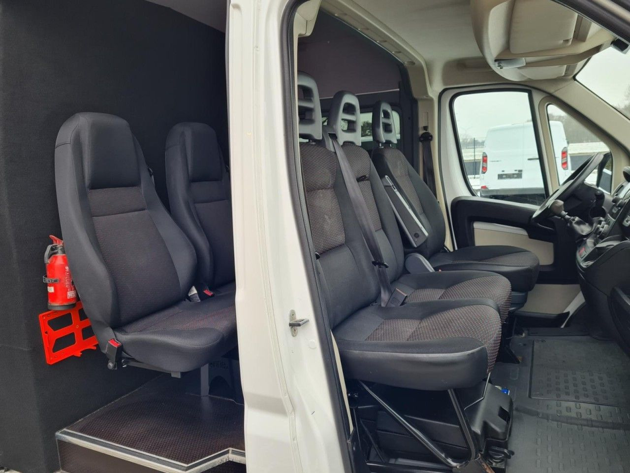 Peugeot Boxer Kasten L3H2 Doka 6-Sitze AHK PDC KLIMA - Furgoneta pequeña, Furgoneta combi: foto 4 Peugeot Boxer Kasten L3H2 Doka 6-Sitze AHK PDC KLIMA - Furgoneta pequeña, Furgoneta combi: foto 4