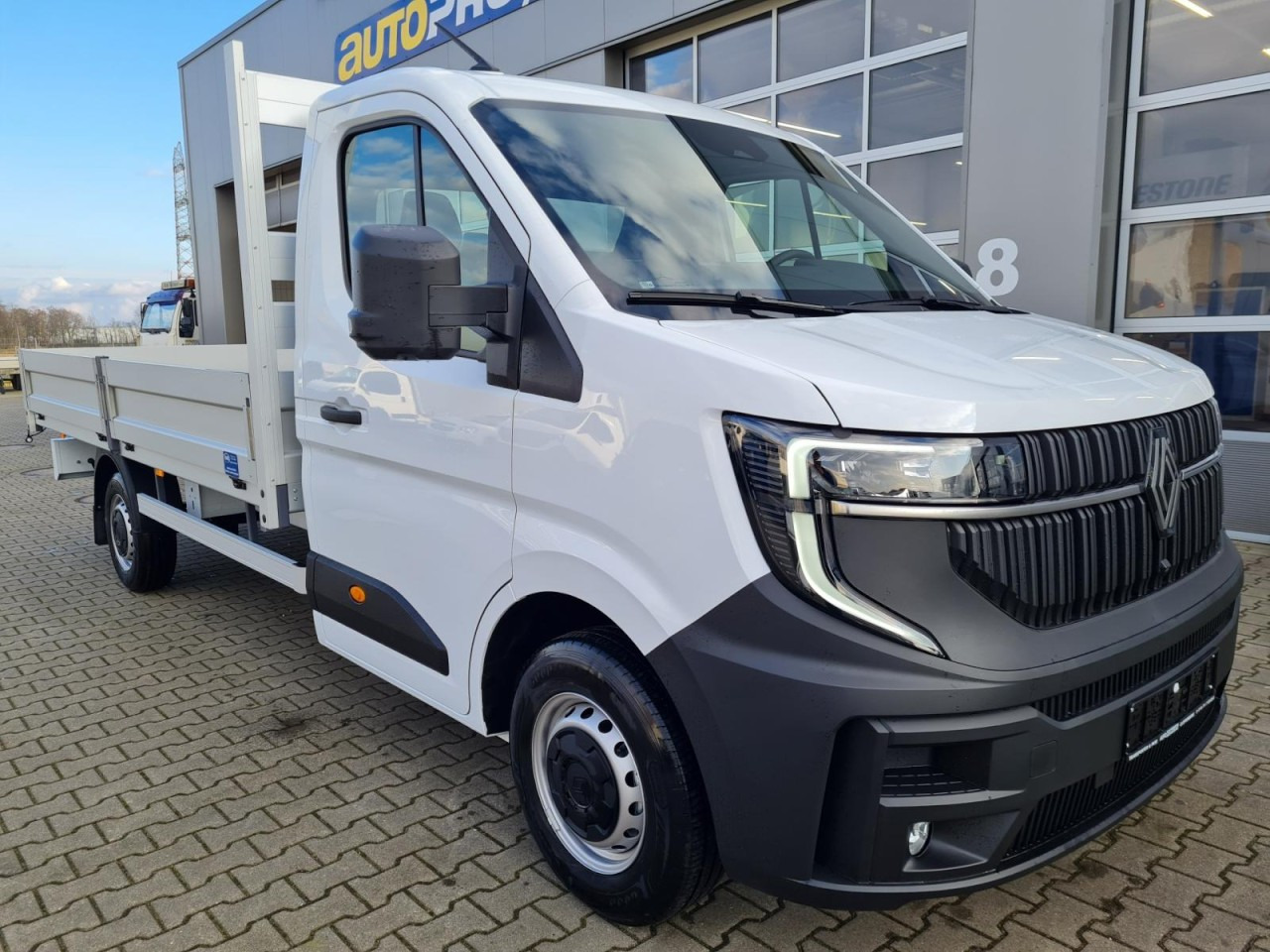Renault Master New 35 Pritsche lang KLIMA KOMFORT TEMPOMAT - Furgoneta caja abierta: foto 3 Renault Master New 35 Pritsche lang KLIMA KOMFORT TEMPOMAT - Furgoneta caja abierta: foto 3