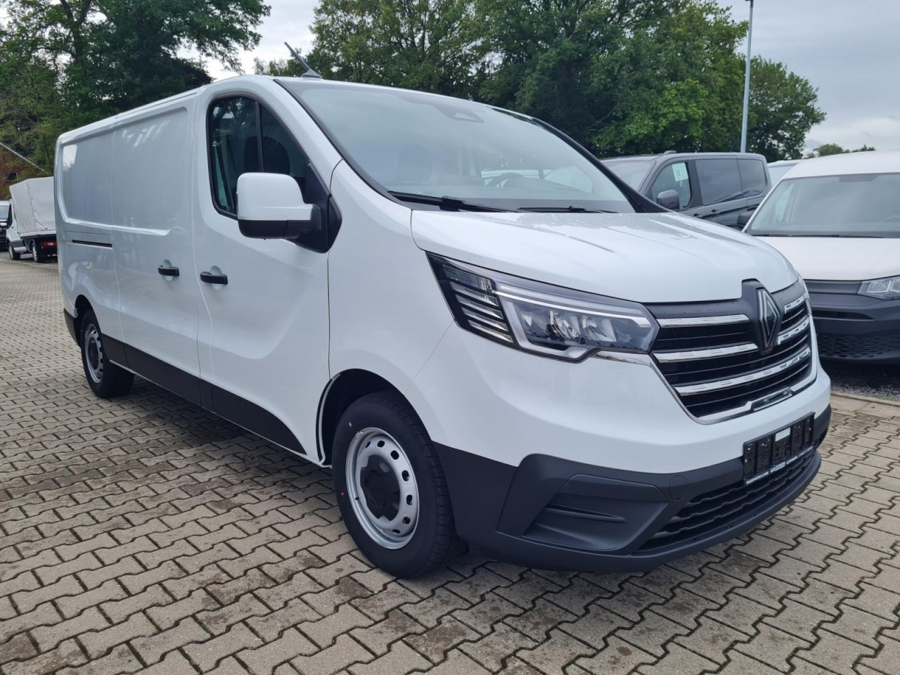 Renault Trafic Kühlkasten 3.0t L2 KLIMA LED NAVI/APP TEMPO - Furgoneta frigorifica: foto 3 Renault Trafic Kühlkasten 3.0t L2 KLIMA LED NAVI/APP TEMPO - Furgoneta frigorifica: foto 3