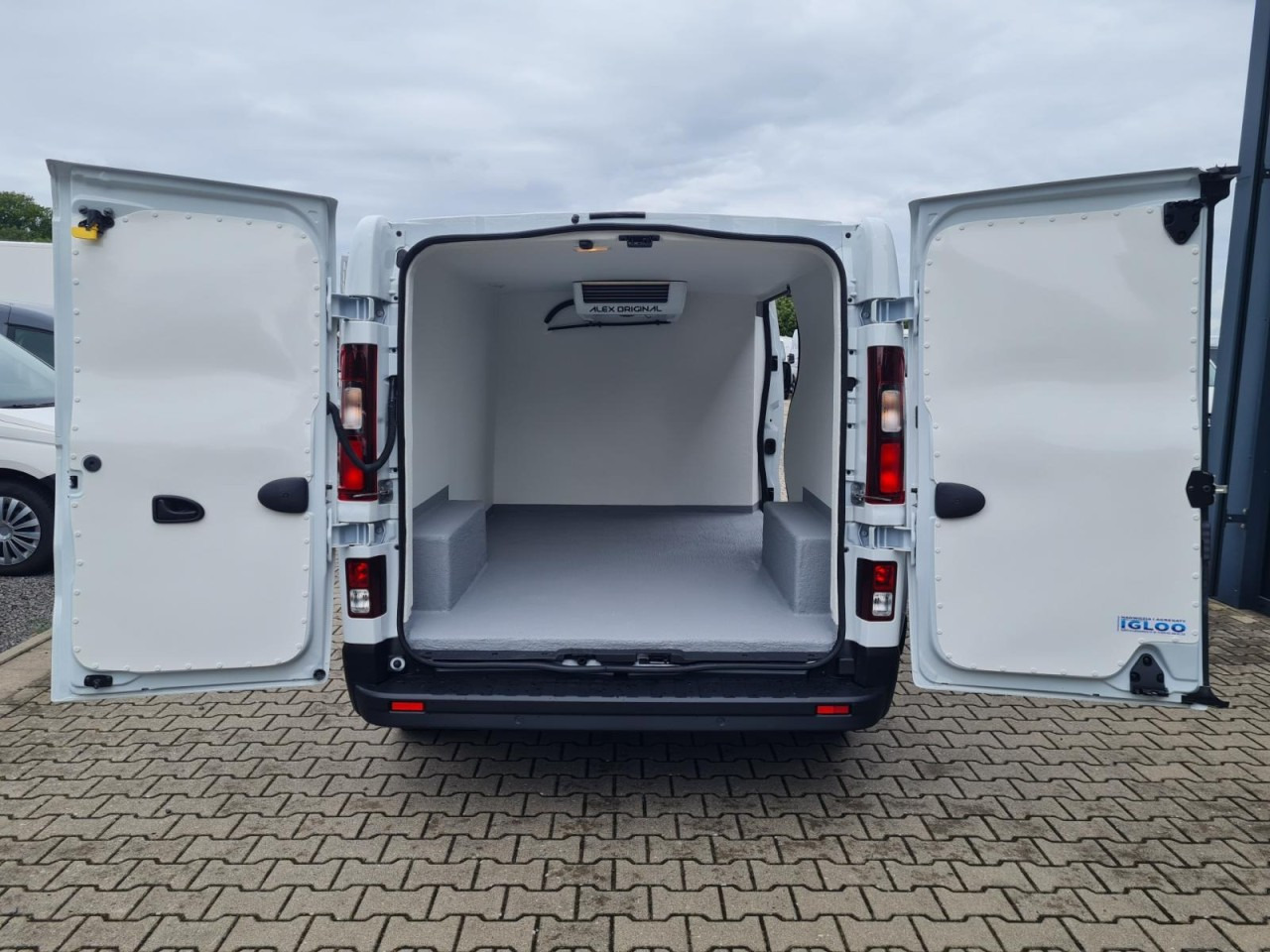 Leasing de  Renault Trafic Kühlkasten 3.0t L2 KLIMA LED NAVI/APP TEMPO Renault Trafic Kühlkasten 3.0t L2 KLIMA LED NAVI/APP TEMPO: foto 15