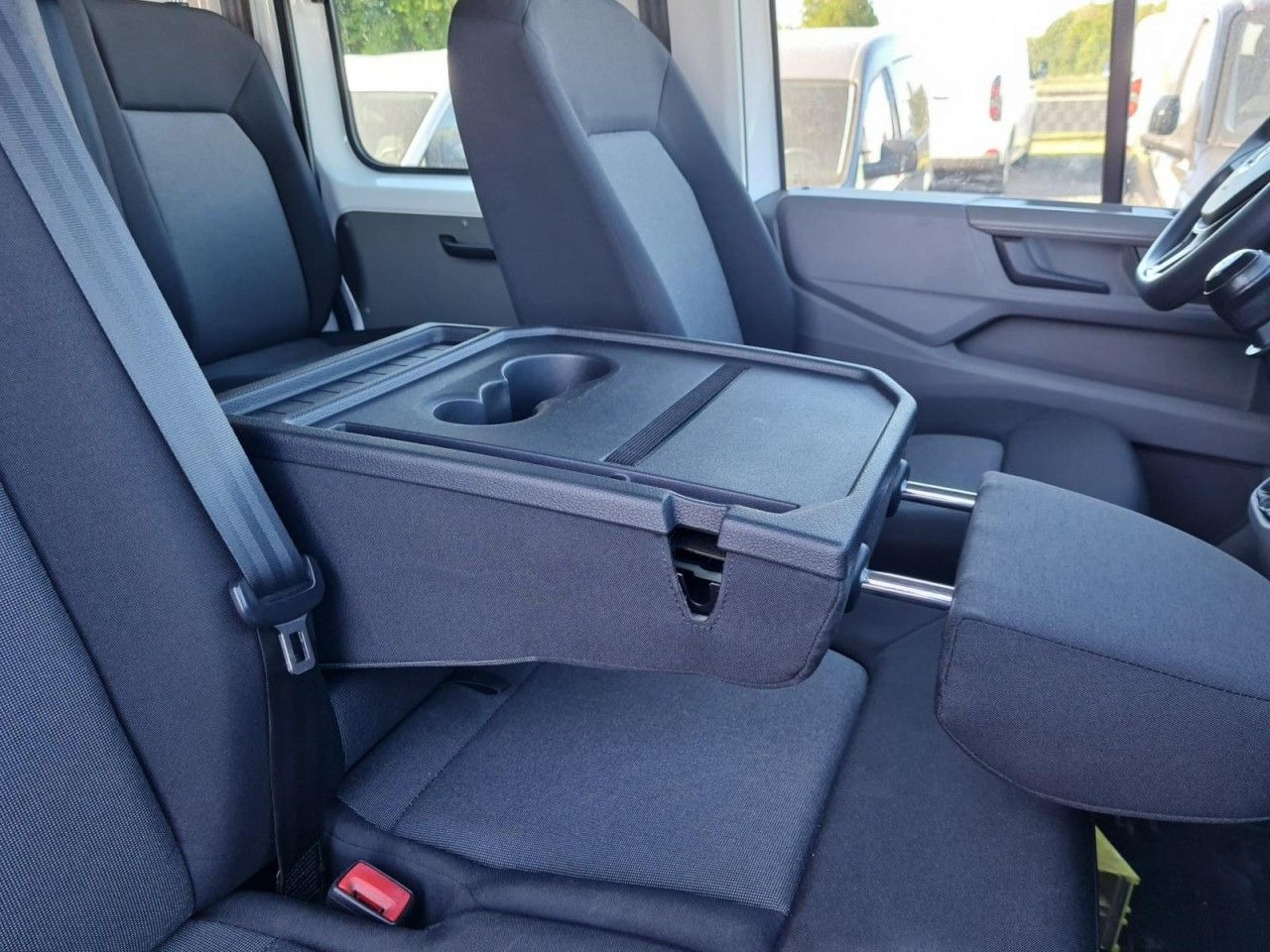 Leasing de  Volkswagen Crafter 35 Doka TDI lang AHK Klima Volkswagen Crafter 35 Doka TDI lang AHK Klima: foto 15