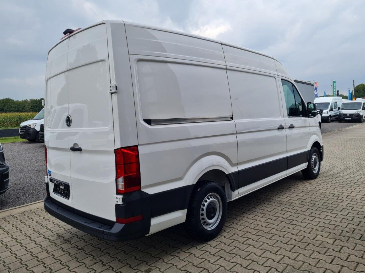 Volkswagen Crafter 35 Kasten TDI L3H3 LED TEMPOMAT AUTOMATI - Furgón: foto 4 Volkswagen Crafter 35 Kasten TDI L3H3 LED TEMPOMAT AUTOMATI - Furgón: foto 4