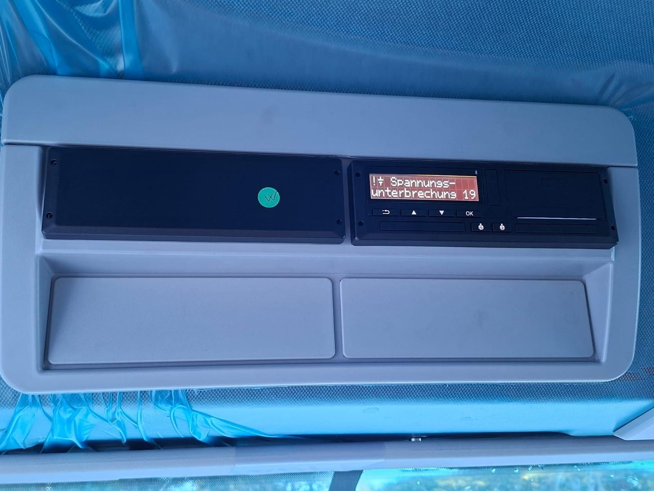 Camión Iveco ML120E25/P JUNGE Schiebeplane LBW 1,5t AHK 18...: foto 22