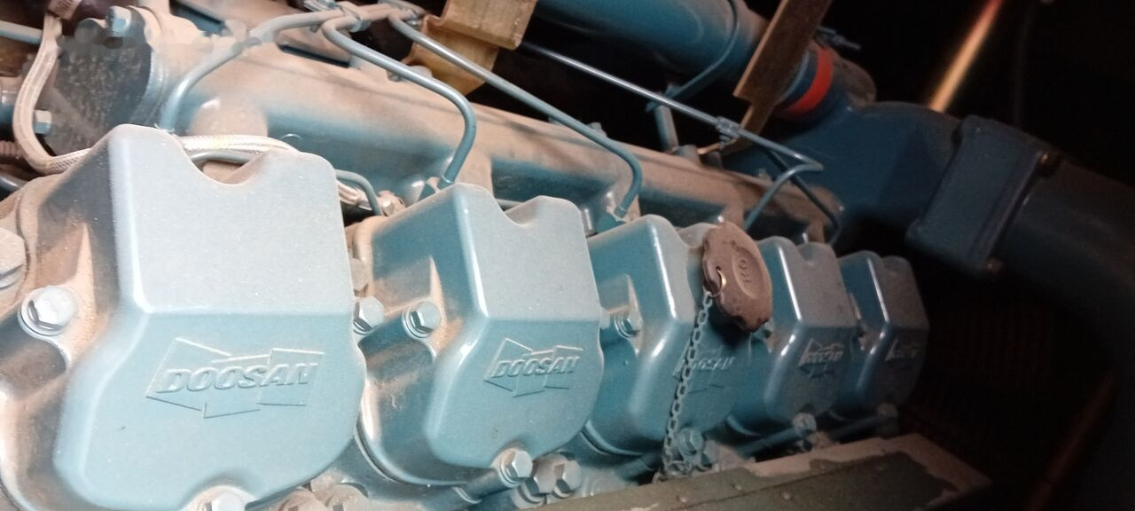 Generador industriale nuevo Stamford Generator Cummins STAMFORD 1600 KVA 2015 rok . Agregaty Prądotwó: foto 42