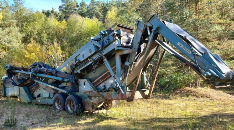 Powerscreen Turbo Chieftain 1200 – mobile screen / mobiles Sieb - Cribadora: foto 1 Powerscreen Turbo Chieftain 1200 – mobile screen / mobiles Sieb - Cribadora: foto 1