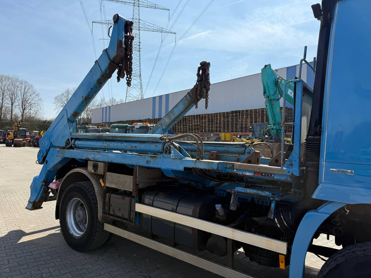 Camión portacontenedor de cadenas Mercedes-Benz 1841 Actros MP2 Absetzkipper 4x4 Allrad Klima: foto 8