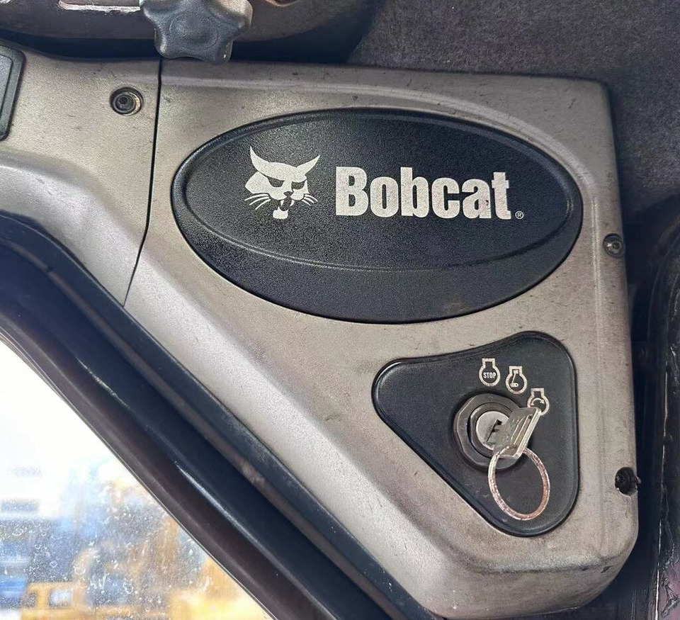 Bobcat S160 - Minicargadora: foto 3 Bobcat S160 - Minicargadora: foto 3