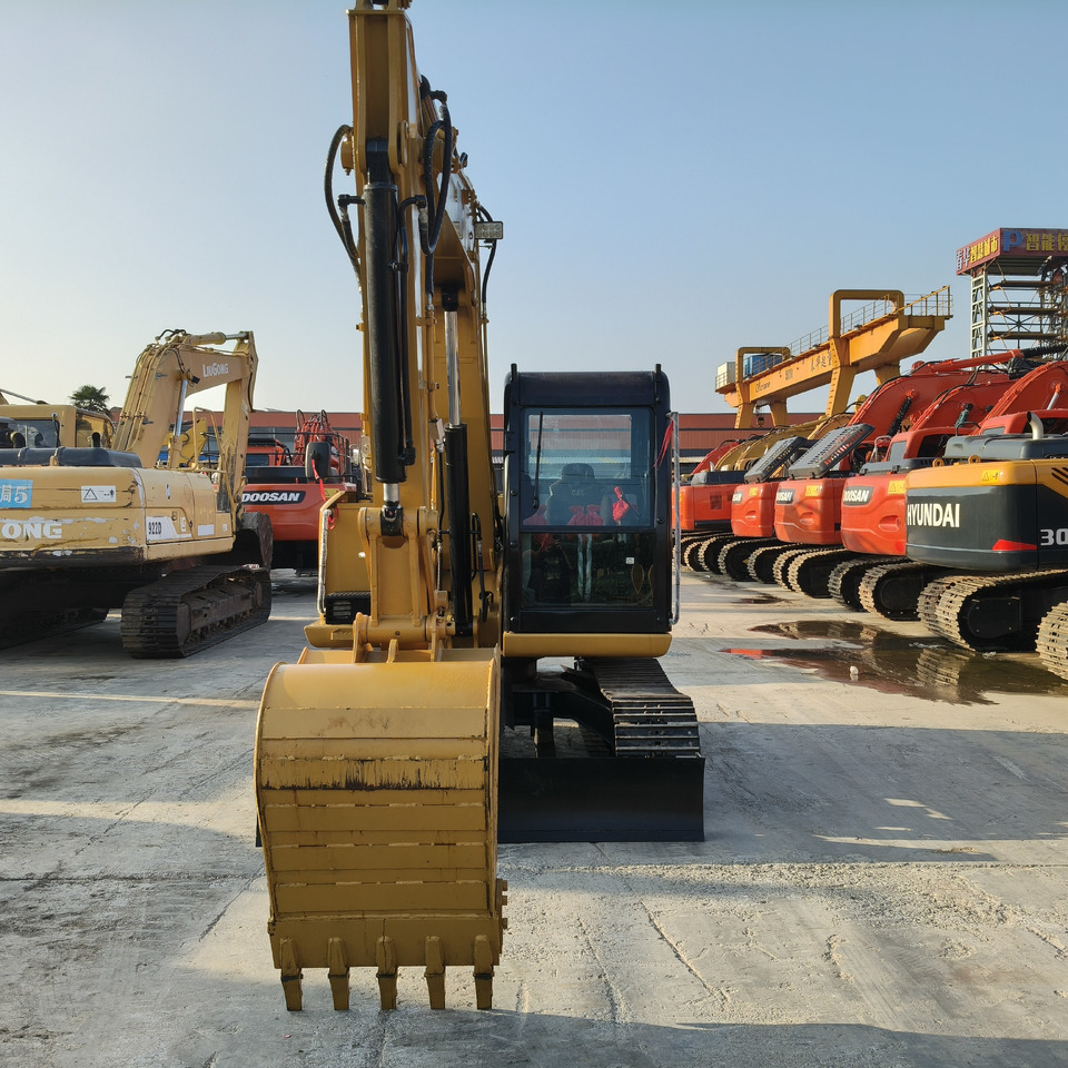 Miniexcavadora CATERPILLAR 308E2: foto 8 Miniexcavadora CATERPILLAR 308E2: foto 8