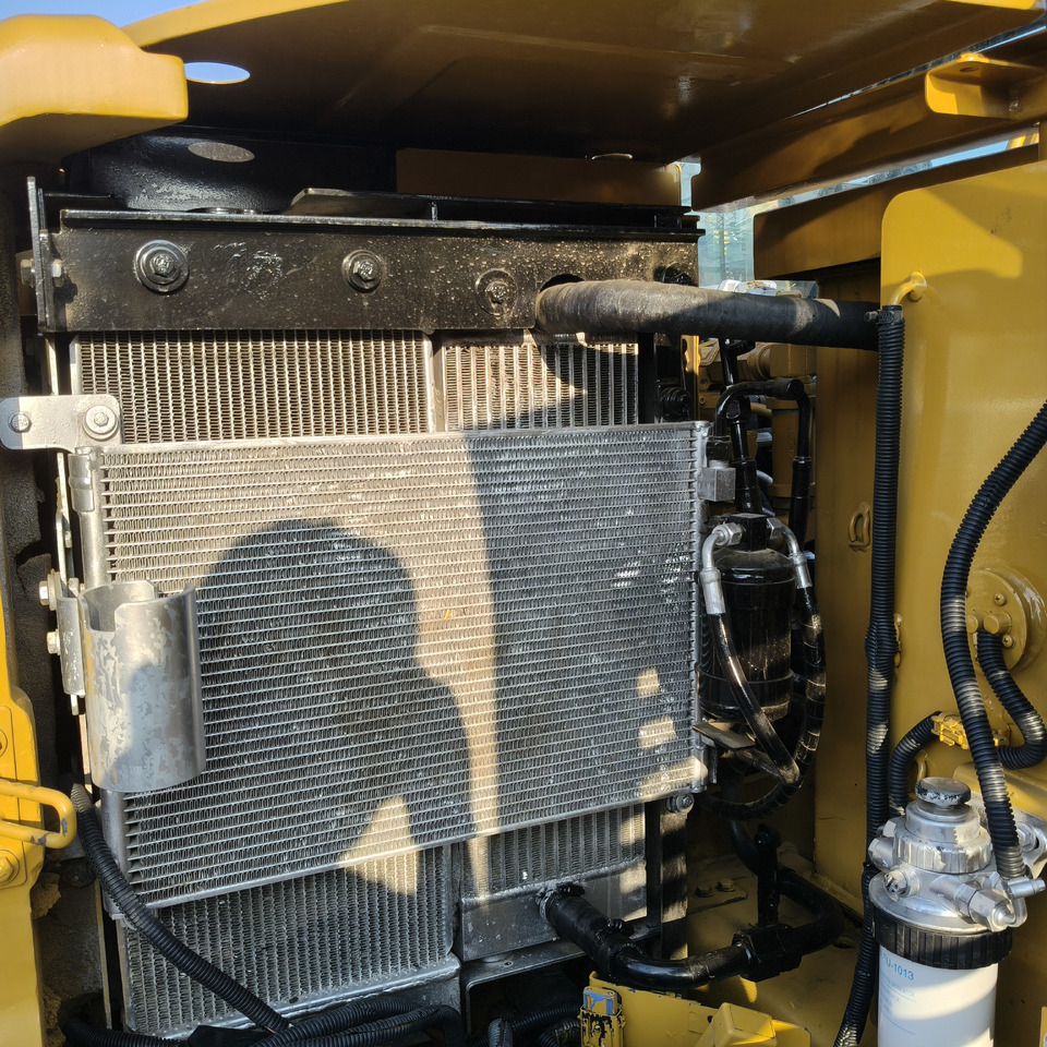 Miniexcavadora CATERPILLAR 308E2: foto 9 Miniexcavadora CATERPILLAR 308E2: foto 9