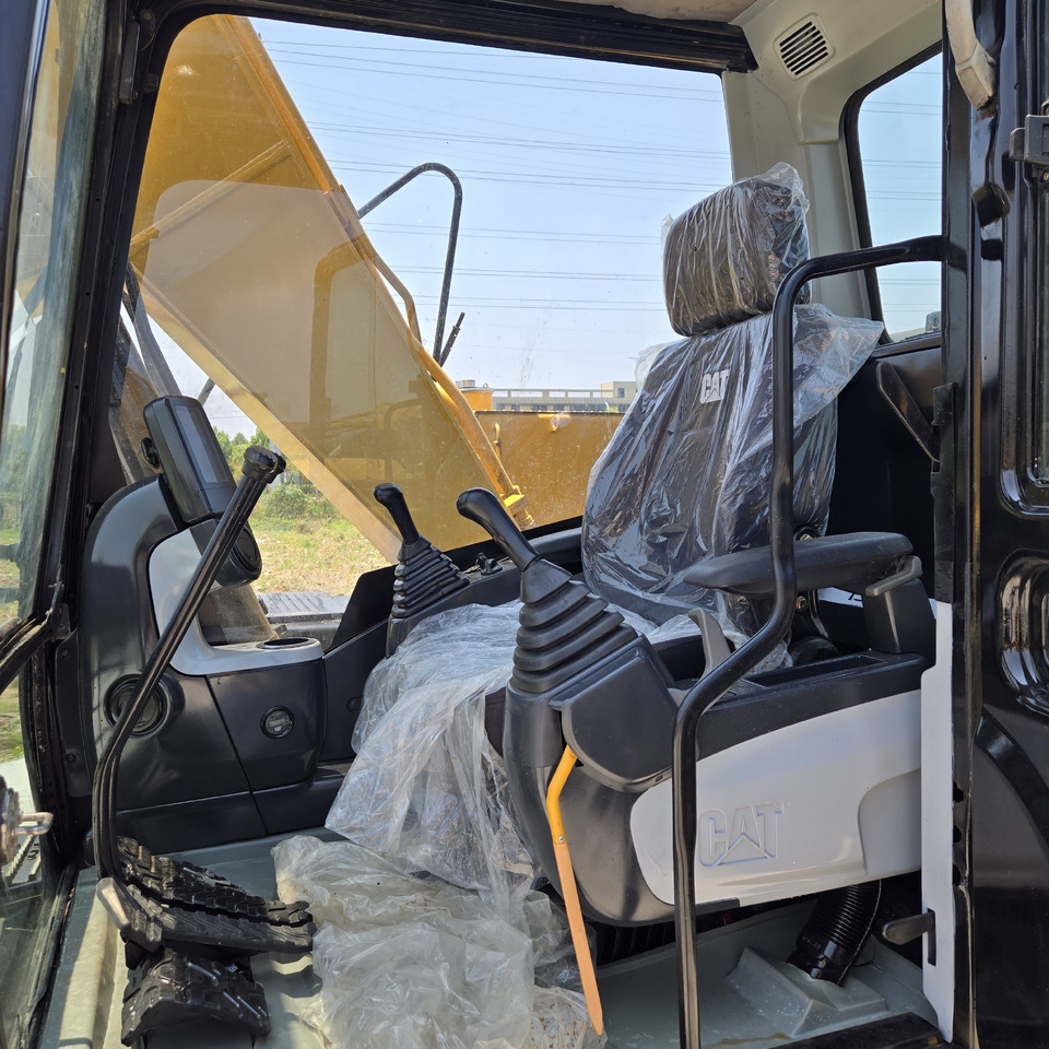 Excavadora CATERPILLAR 312D: foto 9 Excavadora CATERPILLAR 312D: foto 9