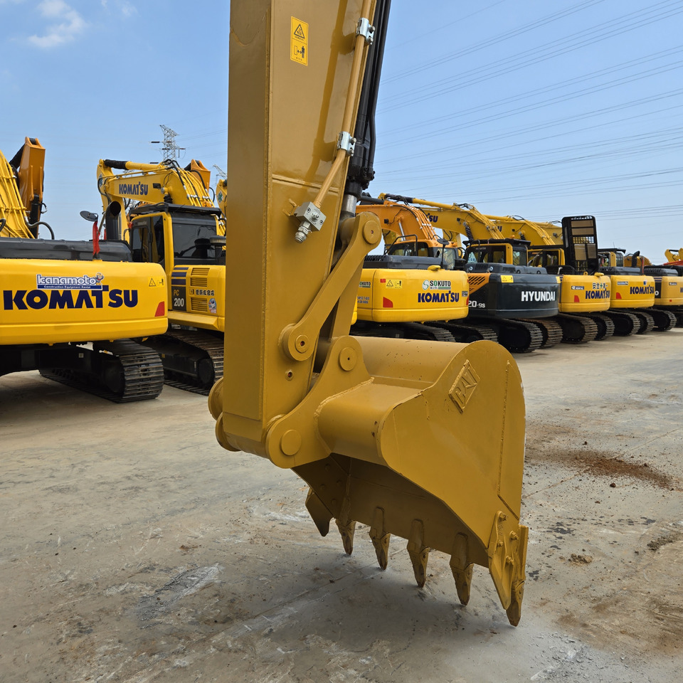 Excavadora CATERPILLAR 323D2L: foto 11