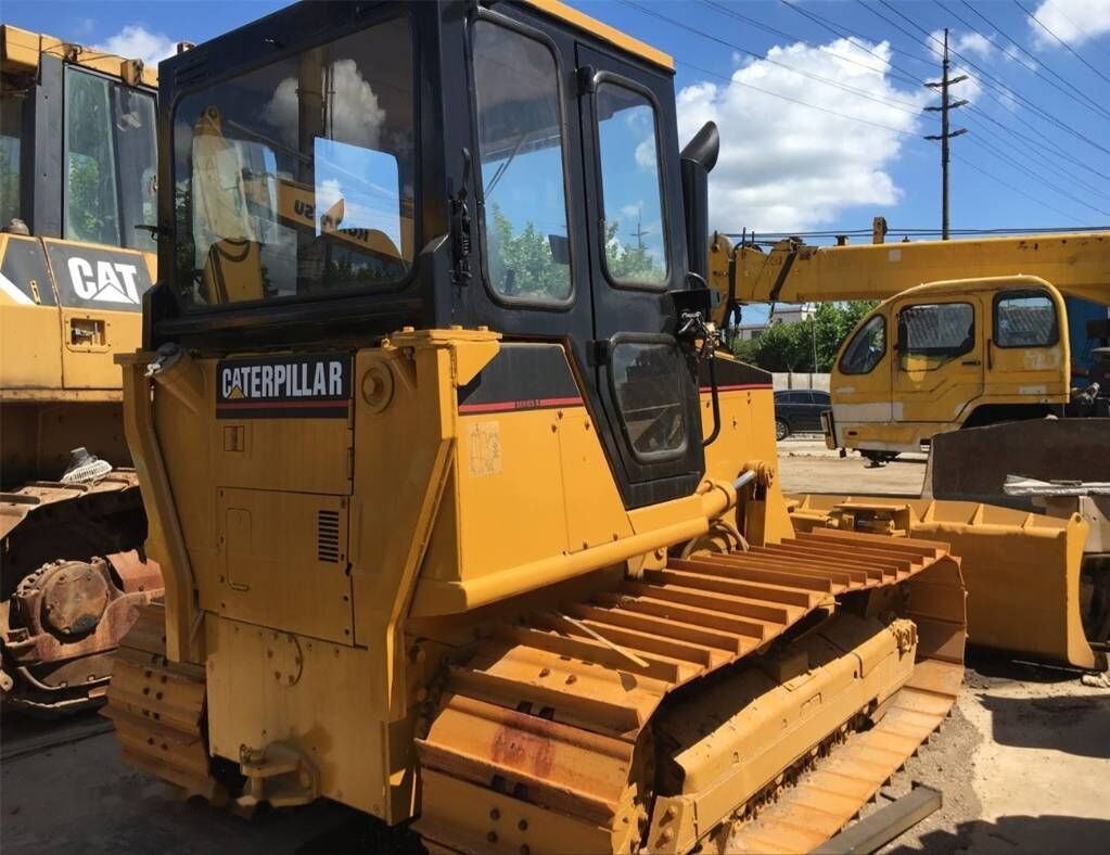 Caterpillar D4C - Bulldozer: foto 2 Caterpillar D4C - Bulldozer: foto 2