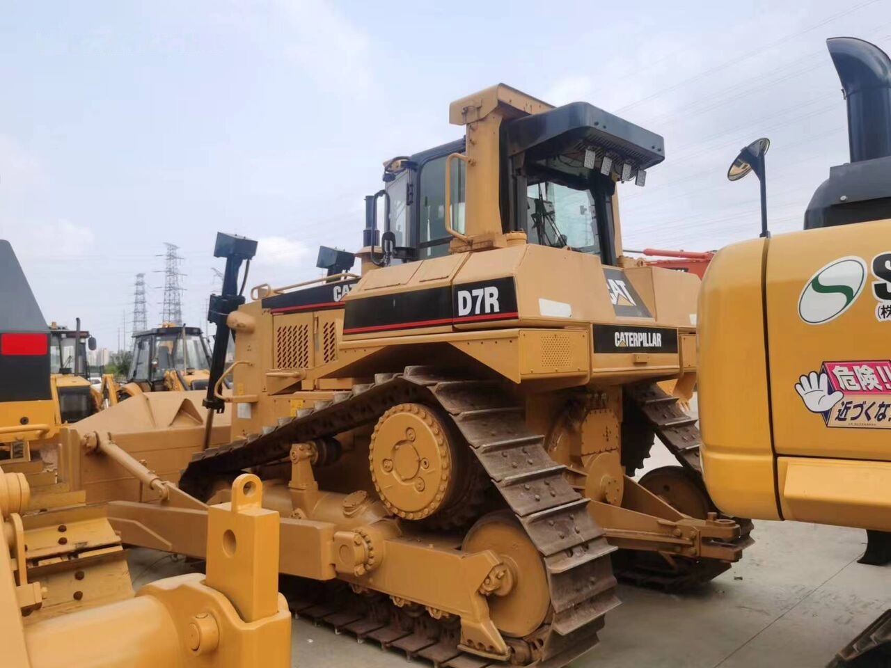 Caterpillar D7R - Bulldozer: foto 1 Caterpillar D7R - Bulldozer: foto 1
