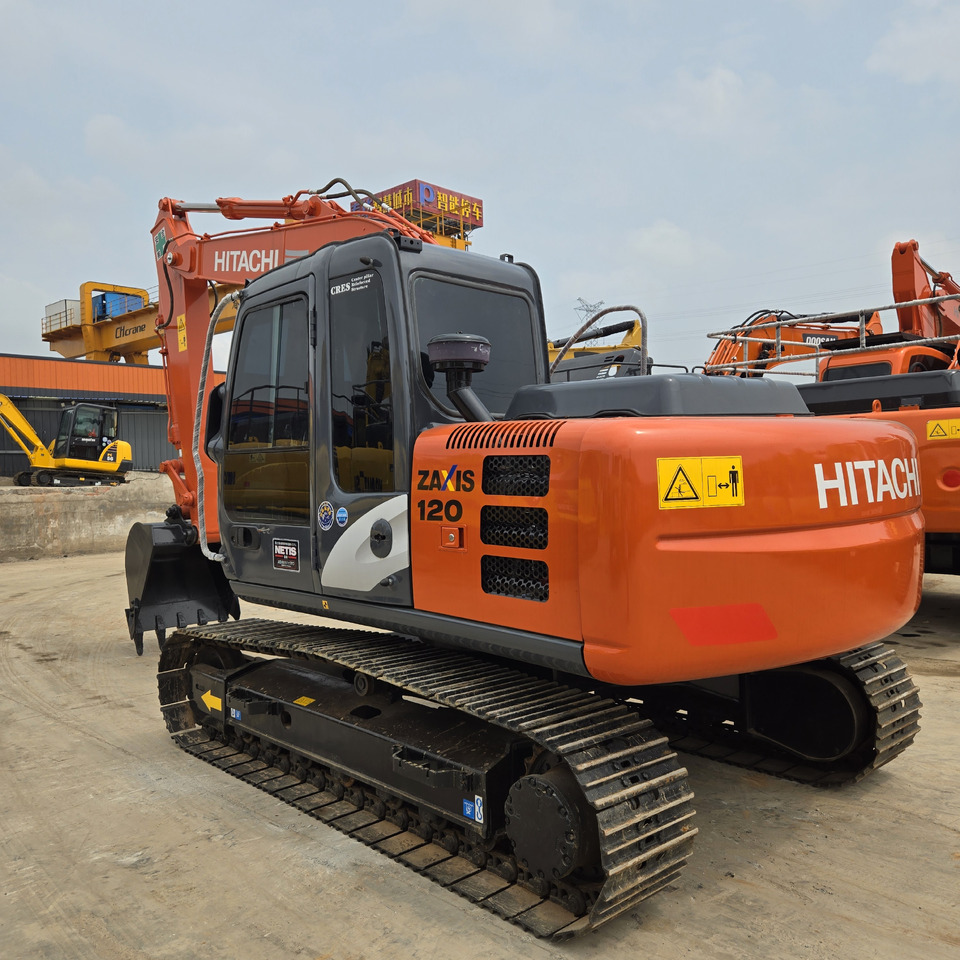 Excavadora HITACHI ZX120: foto 7 Excavadora HITACHI ZX120: foto 7