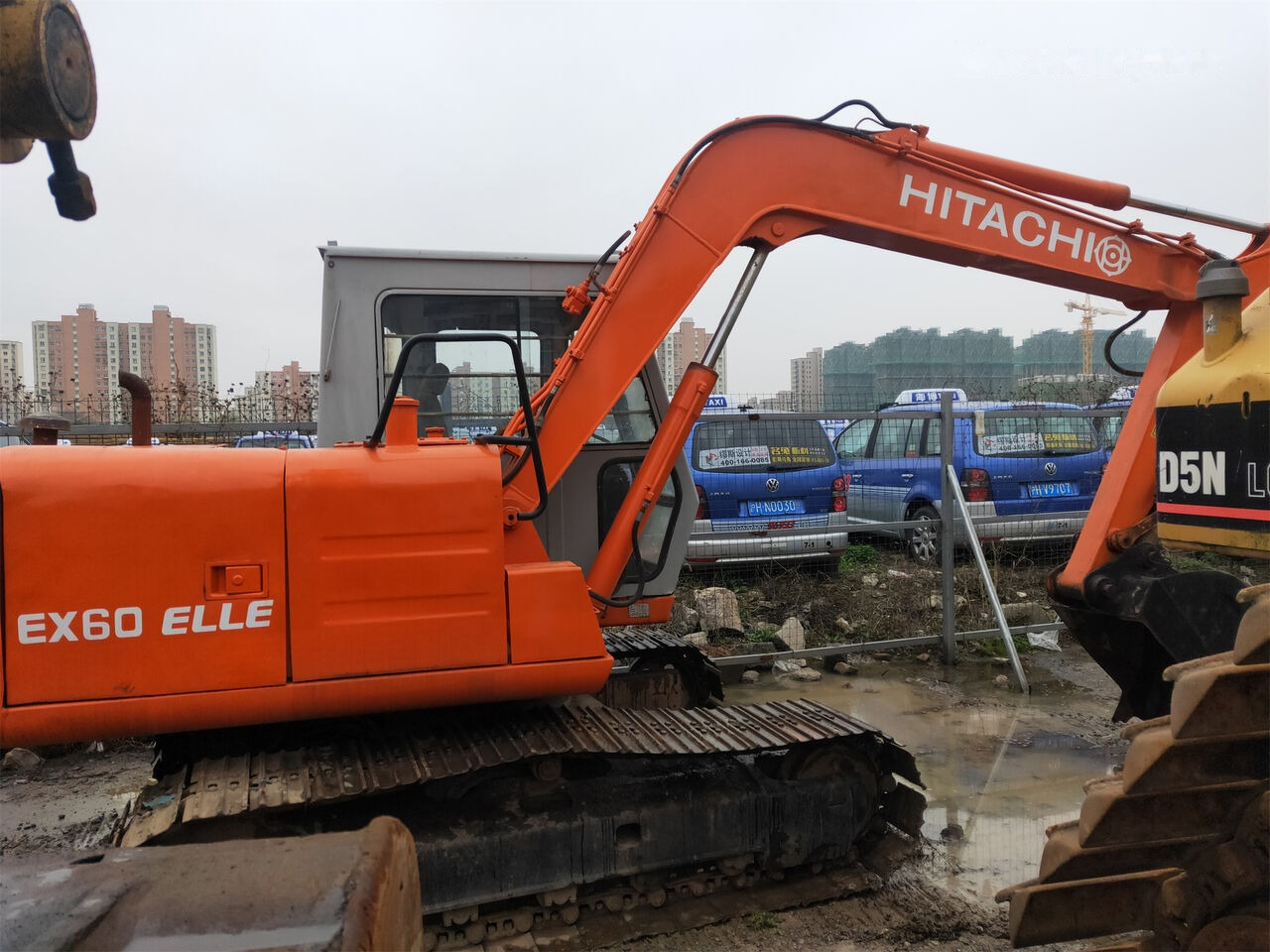 Hitachi EX60 - Excavadora de cadenas: foto 4 Hitachi EX60 - Excavadora de cadenas: foto 4