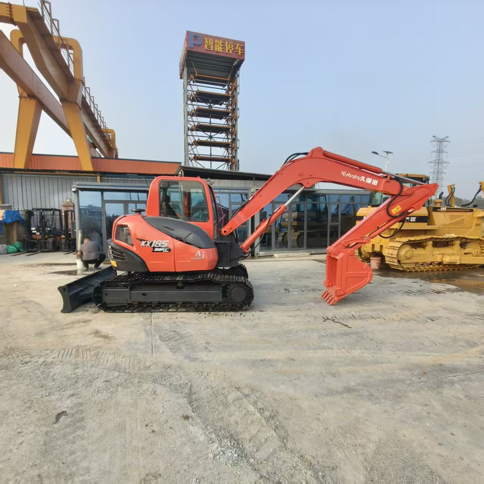 KUBOTA KX185 - Miniexcavadora: foto 2 KUBOTA KX185 - Miniexcavadora: foto 2