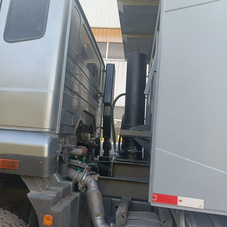 Camión volquete Sinotruk HOHAN 6*4 Dump truck: foto 6 Camión volquete Sinotruk HOHAN 6*4 Dump truck: foto 6