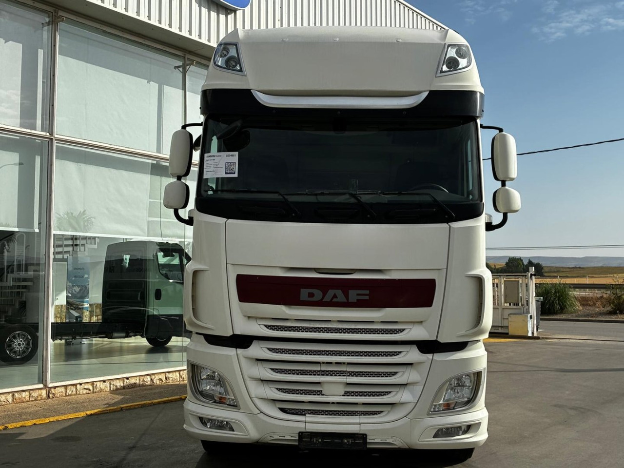 Cabeza Tractora DAF 480 SUPER SPACE CAB AUTOMATICA CON INTARDER - Cabeza tractora: foto 2 Cabeza Tractora DAF 480 SUPER SPACE CAB AUTOMATICA CON INTARDER - Cabeza tractora: foto 2