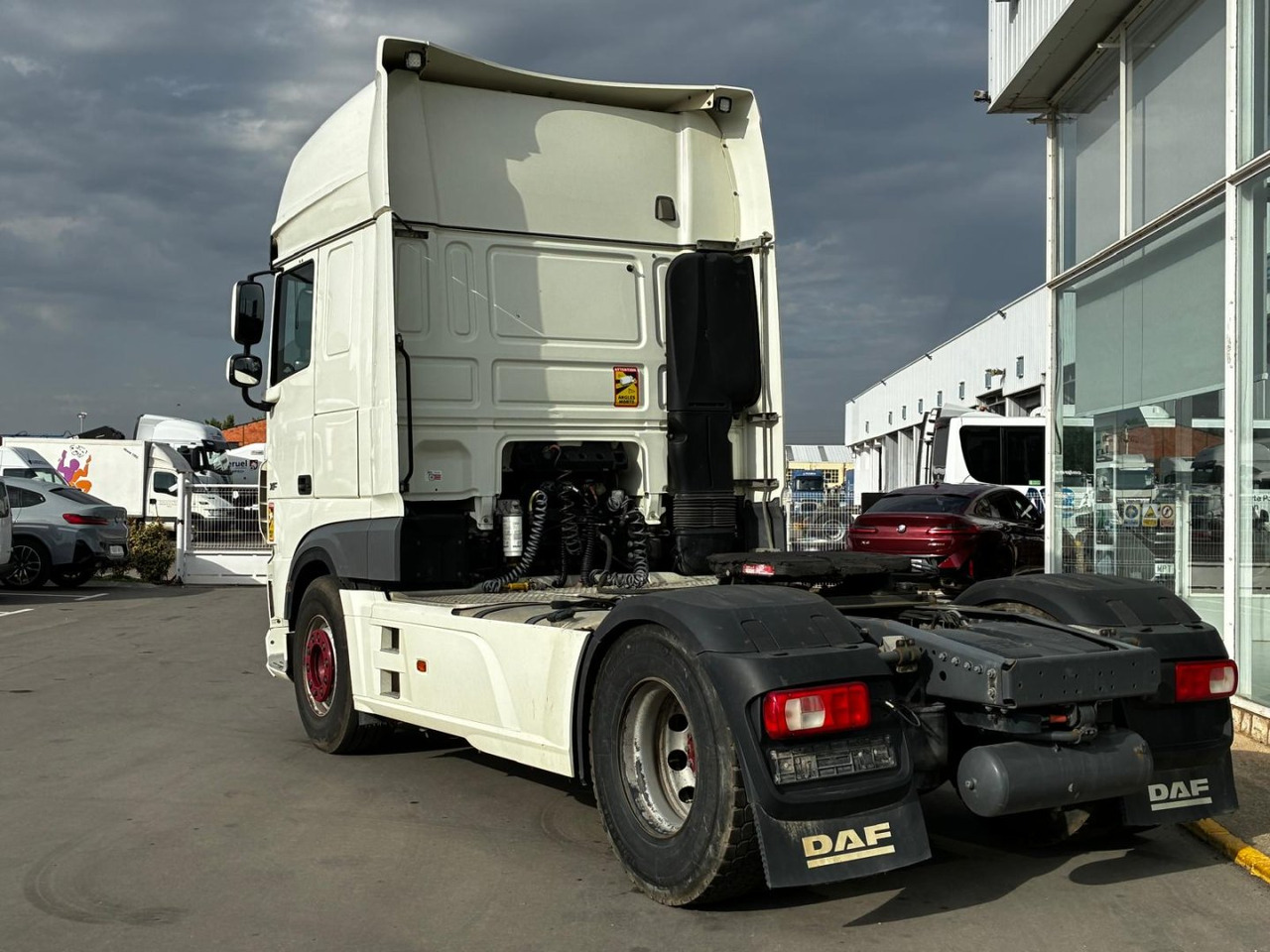 Cabeza Tractora DAF 480 SUPER SPACE CAB AUTOMATICA CON INTARDER - Cabeza tractora: foto 4 Cabeza Tractora DAF 480 SUPER SPACE CAB AUTOMATICA CON INTARDER - Cabeza tractora: foto 4