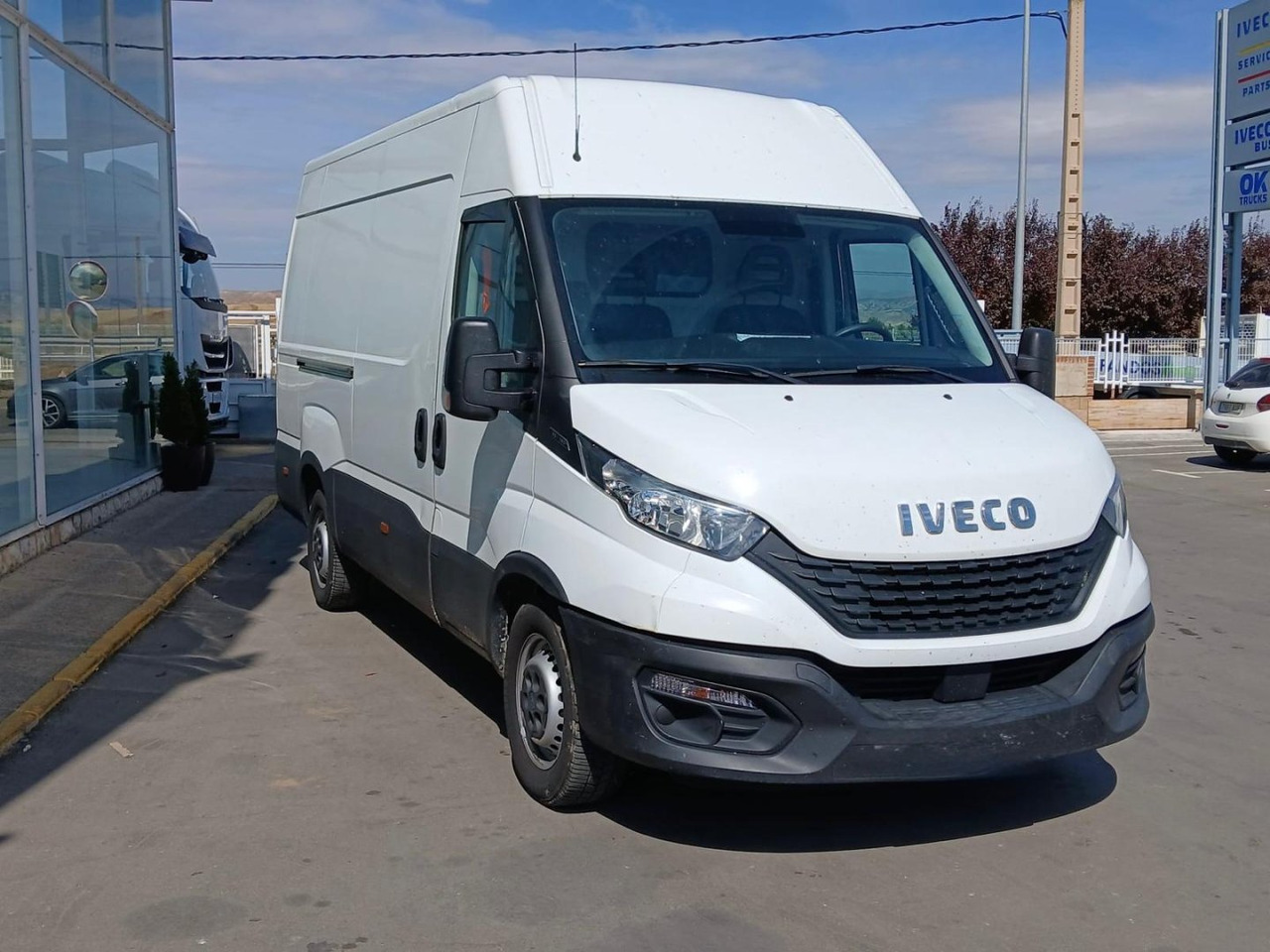 Furgón IVECO 35S16 V 12m3 - Furgón: foto 3 Furgón IVECO 35S16 V 12m3 - Furgón: foto 3