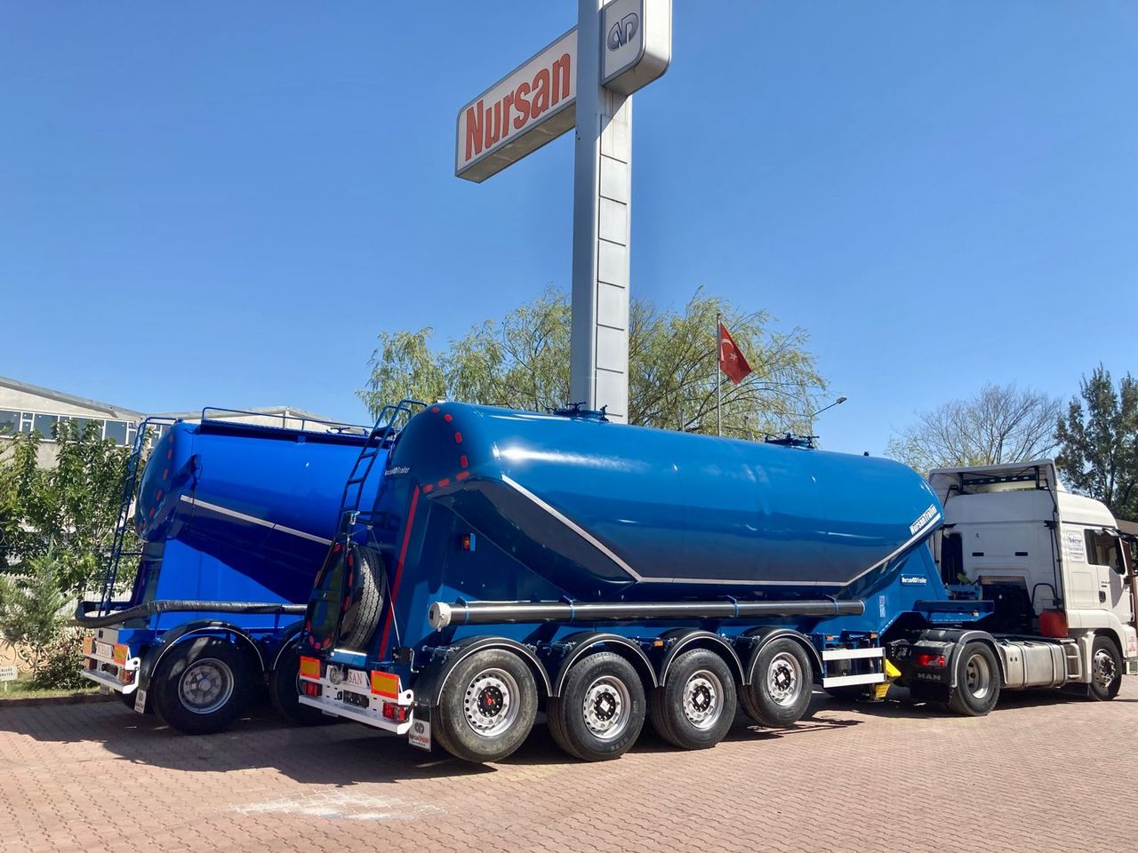 Leasing de NURSAN Aluminium W Type Silo NURSAN Aluminium W Type Silo: foto 12 Leasing de NURSAN Aluminium W Type Silo NURSAN Aluminium W Type Silo: foto 12