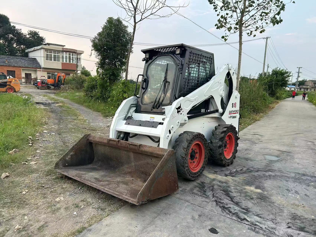 BOBCAT S18 S450 S550 T770 - Minicargadora: foto 4 BOBCAT S18 S450 S550 T770 - Minicargadora: foto 4