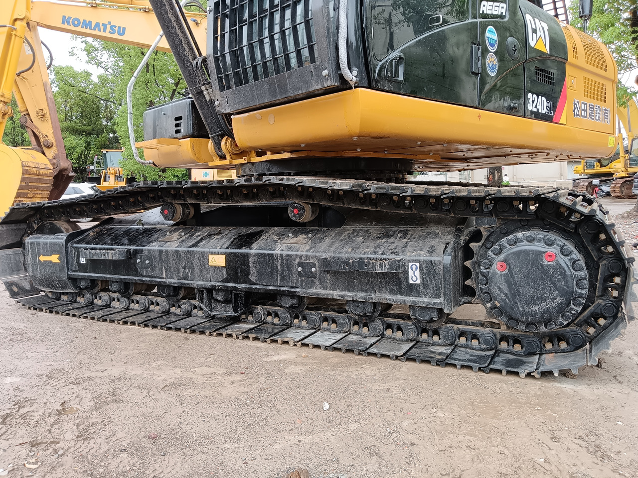 CATERPILLAR 324 DL CAT 324D 2 L - Excavadora de cadenas: foto 5 CATERPILLAR 324 DL CAT 324D 2 L - Excavadora de cadenas: foto 5