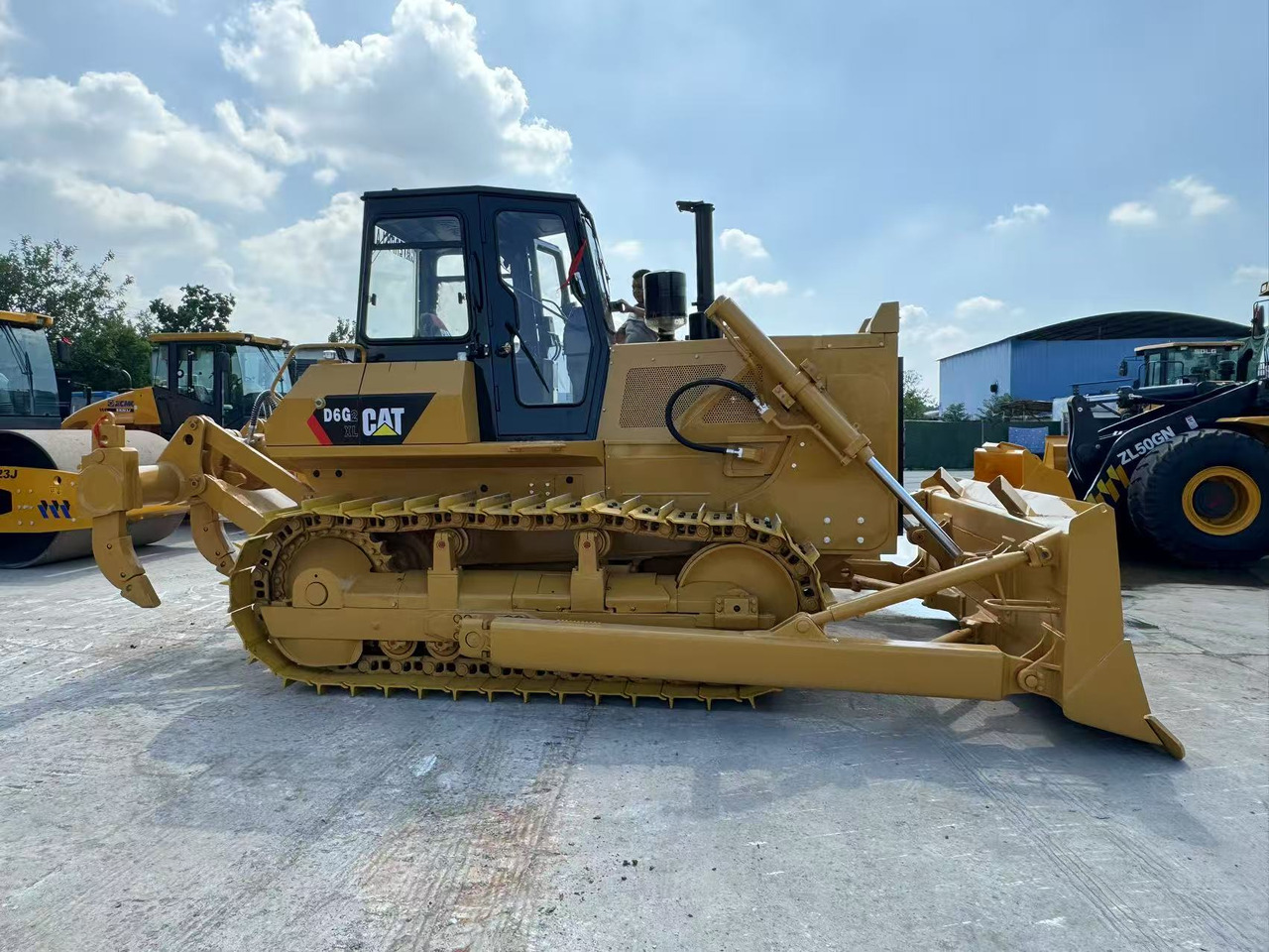 CATERPILLAR D6G CAT D 6 G D7G D8T D6R - Bulldozer: foto 3 CATERPILLAR D6G CAT D 6 G D7G D8T D6R - Bulldozer: foto 3