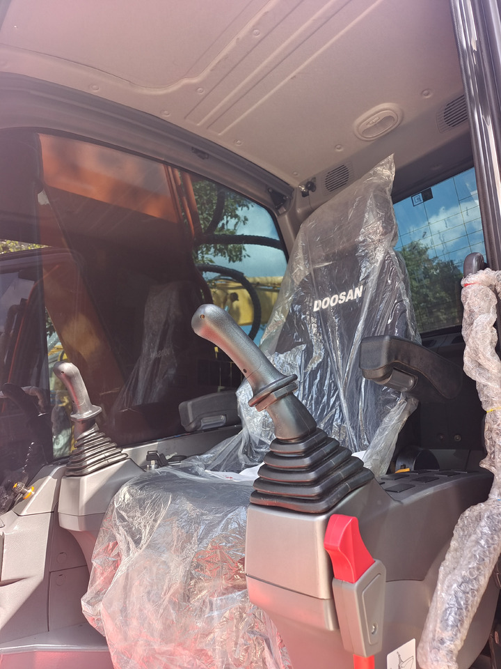 DOOSAN DX225 DX300 DX340 DX225LCA DX225LC-9C - Excavadora de cadenas: foto 4 DOOSAN DX225 DX300 DX340 DX225LCA DX225LC-9C - Excavadora de cadenas: foto 4