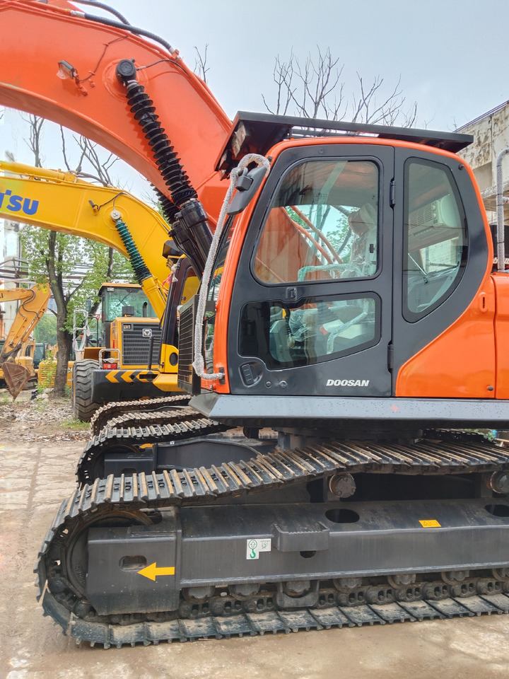 DOOSAN DX300 LCA DX 300 LC - 9C - Excavadora de cadenas: foto 2 DOOSAN DX300 LCA DX 300 LC - 9C - Excavadora de cadenas: foto 2