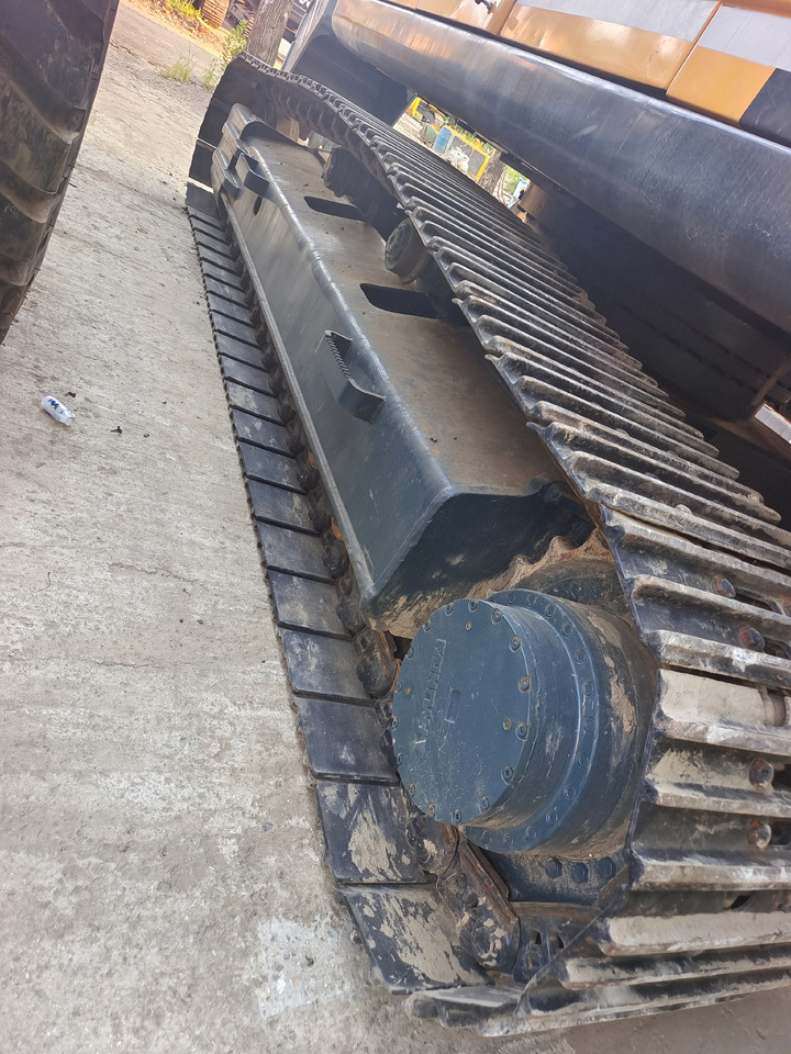 HYUNDAI 305 LC - 9 T 305LC-9S - Excavadora de cadenas: foto 3 HYUNDAI 305 LC - 9 T 305LC-9S - Excavadora de cadenas: foto 3