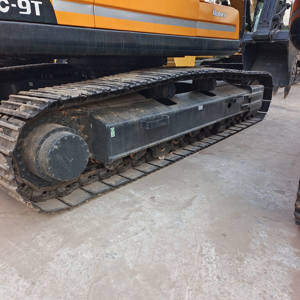 HYUNDAI 305LC - 9T 305 LC - 9S - Excavadora de cadenas: foto 3 HYUNDAI 305LC - 9T 305 LC - 9S - Excavadora de cadenas: foto 3