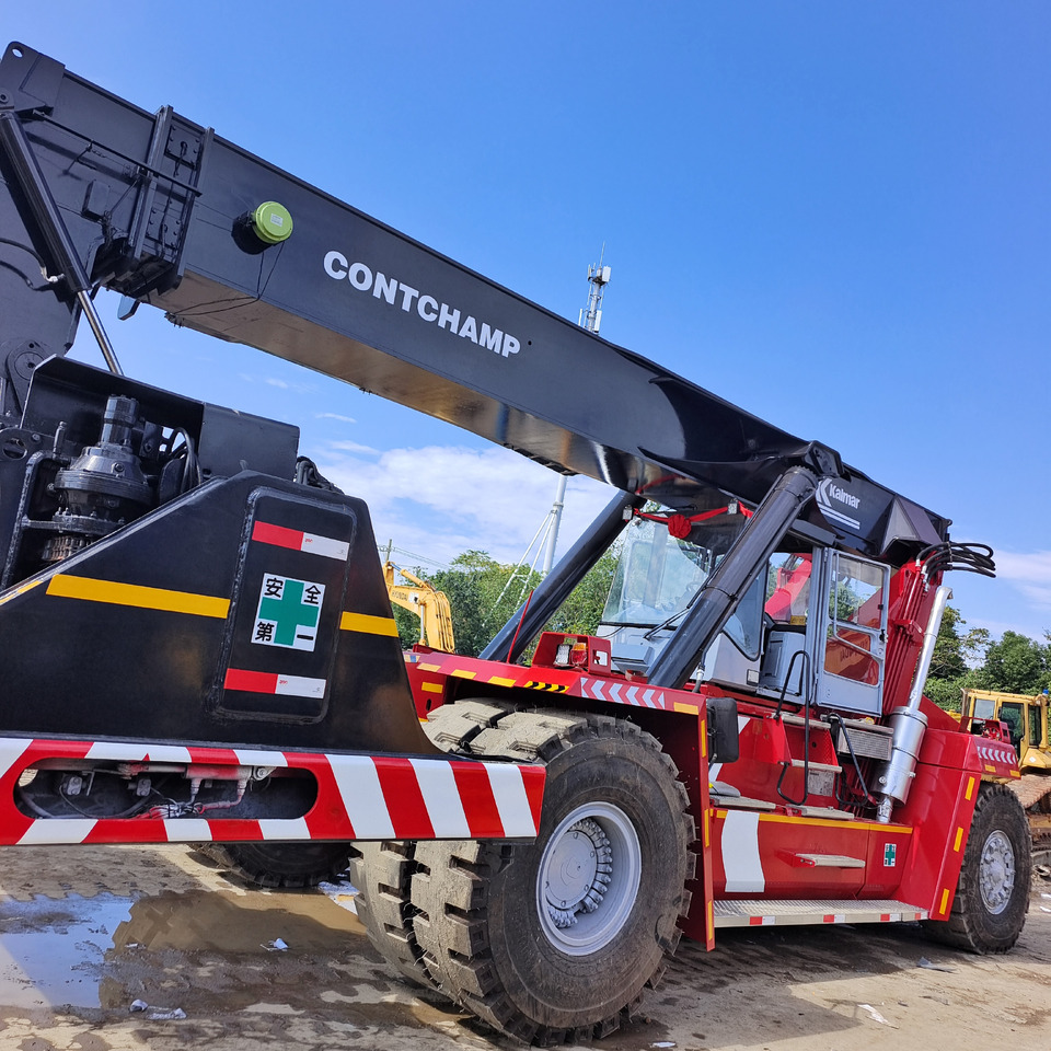 Reach stacker KALMAR DRF450: foto 1