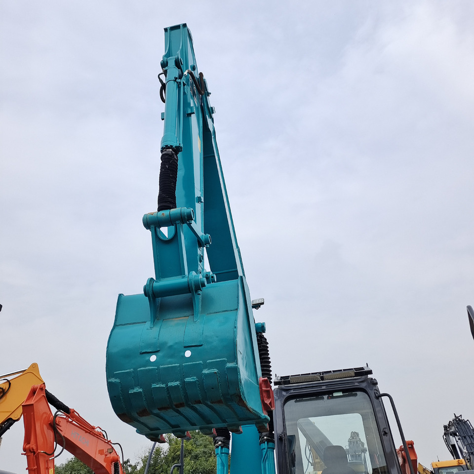 KOBELCO SK140 SK 140 - Excavadora de cadenas: foto 3 KOBELCO SK140 SK 140 - Excavadora de cadenas: foto 3