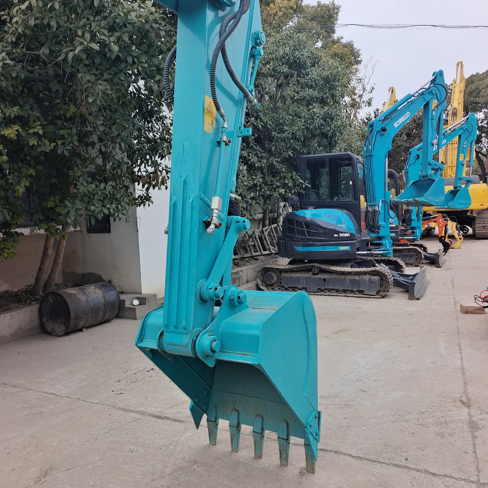 Miniexcavadora KOBELCO SK75: foto 10