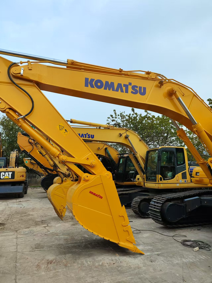 KOMATSU PC 450 - 8 PC450-8 - Excavadora de cadenas: foto 2 KOMATSU PC 450 - 8 PC450-8 - Excavadora de cadenas: foto 2